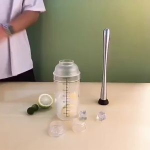 [Ready Stock+COD] Clear High Quality Acrylic Milk Tea Shaker Cocktail Juice Shaker Bot Blender Bar Supplies 300ml/500ml/700ml/1000ml