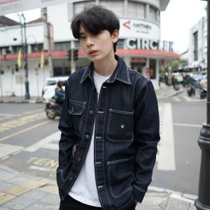 JAKET PRIA TRUCKER DENIM NEW ARTICLE MODEL KOREAN STYLE BAHAN RAW DENIM BERKUALITAS COD BISA BAYAR DI TEMPAT