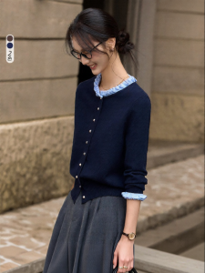 Vimly | Áo Cardigan Len Nữ Màu Xanh Hải Quân Cổ Tròn Kết Hợp Màu