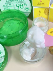 Classy Chinese Goods Shiyating Astragalus Cream plus Aloe Vera Gel Skin Care Combo Moisturizing Hydrating Youthful Face Cream