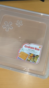 Graham Box Food Keeper 32x30x5cm Food Grade Plastic Storage Container for Mango Graham Cake & Desserts