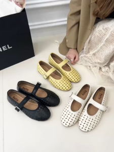 Fashion Cutout Mary Jane Shoes for Women Comfort Metallic Flat Sandals Lightweight Daily Office Casual Footwear