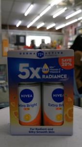 Nivea Extra Bright C&E Roll On Twin Pack 2x50ml (Exp 01/2028)