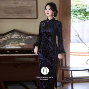 New Chinese Style High-end Black Guofeng Velvet Dress With Fleece