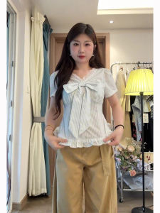 Áo Sơ Mi Ren Cổ Chữ V Tay Ngắn Cỡ Lớn Có Thắt Lưng Thời Trang Mùa Hè Mới Thiết Kế Ôm Eo Cho Phụ Nữ Ngoại Cỡ