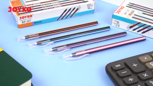 Ball Pen JOYKO Pulpen Pena BP-327 Maze 0.7 mm 1 Box 12 Pcs Hitam Biru Merah