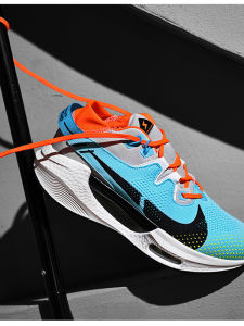 PRO3 Running Shoes Carbon Plate Lightweight Casual Sports Shoes Womens Shock Absorption Breathable Soft Bottom Training Couple Shoes