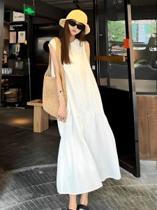 ชุดเดรสแขนกุดสีขาวสำหรับผู้หญิง ฤดูร้อนปี 2024 ชุดเดรสยาวลำลองสไตล์ใหม่ กระโปรงทรงเอ ผ้าฝ้ายผสมโพลีเอสเตอร์ ความยาวปกติ