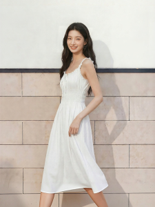 Semir | Summer Wooden Ear Edge U-neck Waist Shaping Dress