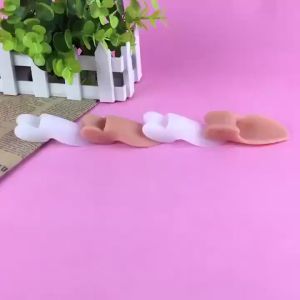Dụng cụ tách ngón chân chỉnh hình silicone y tế cao cấp giảm đau chống vẹo ngón ngăn chai sạn - Beautify 4U