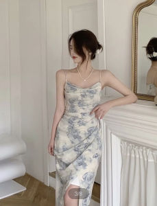 P016-012 PIMNADACLOSET - Blue-Grey Roses Dress