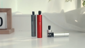 ค้อนทุบกระจกรถยนต์ กระทั่งสำหรับหญิงสาว ทำลายหน้าต่างภายใน 0.1 วินาที