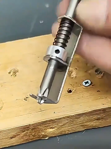 2/3/5Pcs Screw Bit Holder / Spring-Loaded Screw Holder Bit / Anti-drop Retainers / Woodwork Repair Hardware