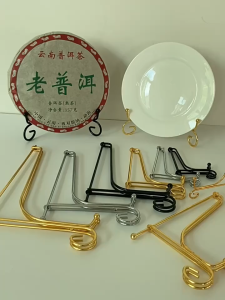 ส่งจากกทม！ชั้นวางจาน ชาม กรอบรูป ขาตั้งเหล็ก สําหรับตั้งโชว์หนังสือภาพ ตกแต่ง สีทอง สีดำ