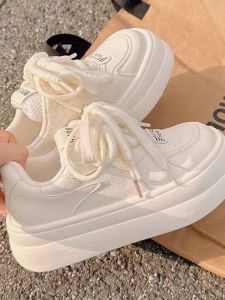 Womens Thick Bottom Sneakers Autumn Winter New Style Popular Big Head Heightening Casual Shoes Low Top Rubber Outsole