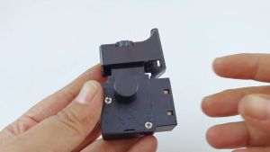 Saklar Bor 10mm Switch 13mm Bolak Balik