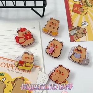 Bros Lucu Kreatif Kartun Akrilik Kapibara/Capybara Bros Gadis Aksesoris Tas Pakaian Liontin Pin Lencana Aksesoris Wanita Fashion