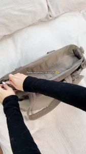 【LOCAL STOCK】BAGSMART Diaper Tote Bag Mommy Beg Stylish Baby Travel Bag with Insulated Bottle Holder & Changing Mat