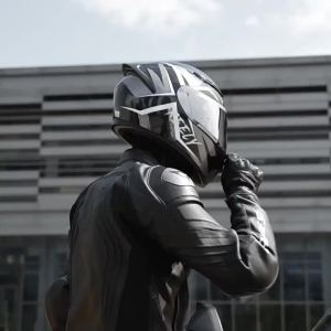 AIS | Color Changing Lens Full Helmet For Motorbike And E-Bike Universal Night and Day Bluetooth