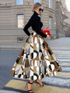 Printed Design Four Seasons Leisure Style Geometric Abstract Design Printed Half Skirt