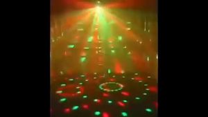 Đèn xoay sân khấu 7 màu nháy theo nhạc đèn LED chiếu tia cho phòng party karaoke phòng ngủ... cực đẹp