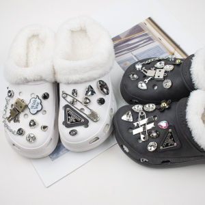 ดอกไม้ประดับตกแต่งรองเท้าสร้อยคริสตัล Jibbilz Crocs สำหรับ Crocs