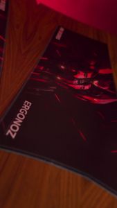 Ergonoz แผ่นรองเมาส์ AQUATIC performance mouse pad - สำรวจข้อดีของแผ่นรองเมาส์ที่น่าสนใจ