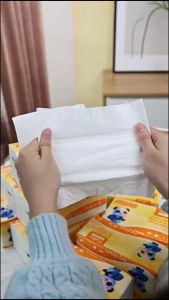 BANPHAI🏅 กระดาษทิชชู่ สัมผัสนุ่มละมุน ไม่เป็นขุย อ่อนโยน ดีลักซ์ คอมฟอร์ท กระดาษชำระ หนา4ชั้น 400แผ่น