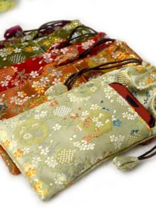 Versatile Mini Crossbody Bag for Men And Women Mobile Phone Storage Pouch Neck Hanging Wallet Retro Style Nylon Fabric