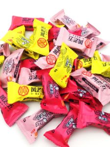 Huang Laowu Peanuts Crisp Snacks Original Flavor Spicy Salt 500g Various Flavors Sichuan Speciality Peanuts Candy Year Goods