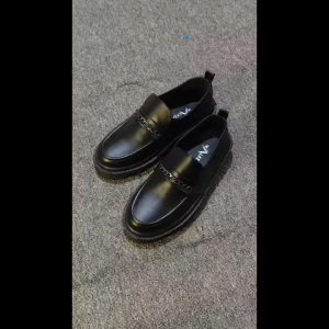 Leoca Sepatu Loafers Pria Hitam Pantofel Formal Casual