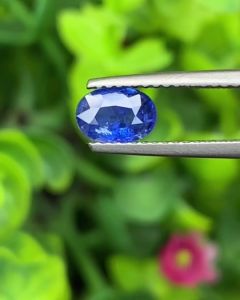 พลอย ไพลิน Blue Sapphire 0.86 กะรัต (Cts.) พลอยแท้ อัญมณีมงคลประจําวันเกิด เครื่องประดับพลอย