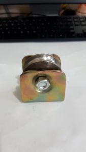 Roda Besi AS 7CM Behel (U) Untuk Pintu & Pagar