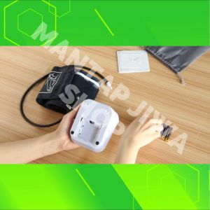 PENGIRIMAN CEPAT TaffOmicron Tensimeter Digital akurat Pengukur Tekanan Darah Bahasa Indonesia 3205