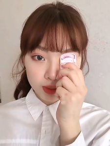 Melian Eyelashes Curler Manual Cliping Long Lasting Beauty Makup Tool Curling Eye Lashes Pengeriting Bulu Mata Marian Reka Bentuk Ergonomik & Mudah Guna 玛莉安睫毛夹