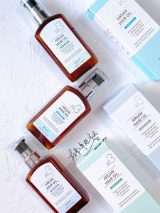 น้ำมันบำรุงผม RAIP R3 สำหรับผมเสีย นุ่มสลิม น้ำมันหอมระเหยจากถั่ว Nuts เครื่องมือเสริมสวยสำหรับผู้หญิง