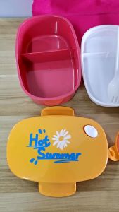 NEW!! KOTAK MAKAN SET HOT SUMMER HX 0046158/LUNCHBOX SET FREE BOTOL DAN SENDOK
