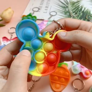 MOMO Finger Pressure Bubble Decompress  Keychain Random Color Keychain Kids Gift Souvenirs