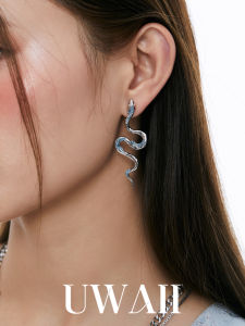 UWAII Original Design Snake Type Earrings Womens Style Fashionable Personality Zodiac Sign Ear Jewelry Silver Alloy Gemstone