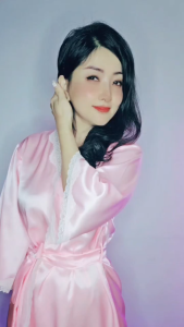 Áo choàng ngủ lụa nữ WANNABE áo khoác kimono viền ren điệu đà tùng váy xòe tạo cảm giác nhẹ nhàng cho người mặc KI605