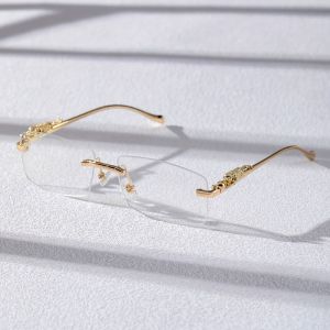 Photochromic Anti Radiation Glasses for Men and Women Simple Square Anti-blue Transition Eyeglasses Outdoor Shade Sunglasses