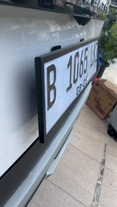 UNIVERSAL Aneka Cover Tatakan Plat Nomer MOBIL Slip On SAMPING Model Pejabat | Hitam | Chrome | Silver