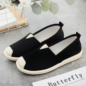 Womens canvas slip-on shoes soft sole comfortable and breathable flat shoes casual canvas shoes