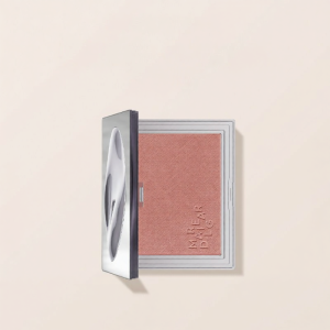 Marie Dalgar | Natural Look Contouring Girlish Pink Blush