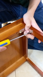 Tua Vít Điện / Máy Bắt Vít Mini WORKFIX WF-SD0405 Lực siết 5Nm 3 Tốc độ Kèm 26 Món Phụ Kiện