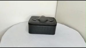 Pouch Make Up Wanita & Tempat Alat Rias Cewek