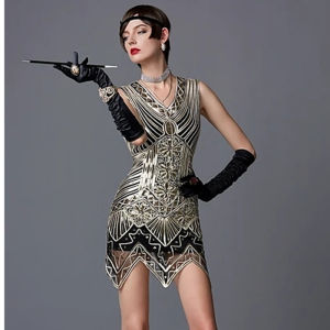 1920s Women's Sequin Triangle Hem Dress: Style & History