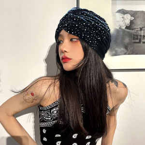 Mũ Vải Nhung Lấp Kim Cương Cho Nữ Mùa Xuân Thu Du Lịch Mũ Che Đầu Phong Cách Thường Ngày Mũ Tròn Không Viền Bằng Cotton Polyester