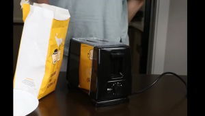 Electrolux เครื่องปิ้งขนมปัง เครื่องทําขนม เครื่องทําความร้อนในบ้านปรับระดับอาหารเช้าอเนกประสงค์ชีวิตที่มีสุขภาพดี