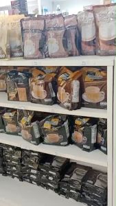 กาแฟ รอยัล คราวน์ แม็กซ์ รีดิวซ์ ชูการ์ กิฟฟารีน Giffarine Royal Crown Mix Coffee กาแฟกิฟฟารีน 3 in 1 กาแฟขายดี กาแฟสำเร็จรูป กาแฟหอมๆ กาแฟอร่อยๆ